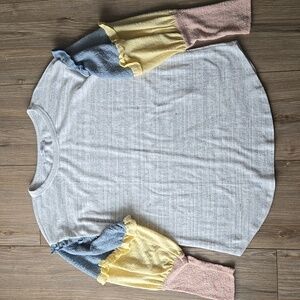 Ces Femme Colorblock Sleeve Frilly Top